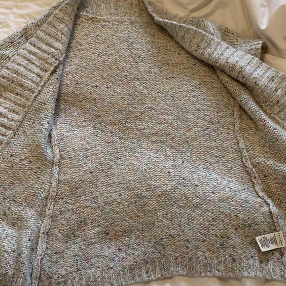 Juniors Arizona Cardigan - Picture 6 of 6